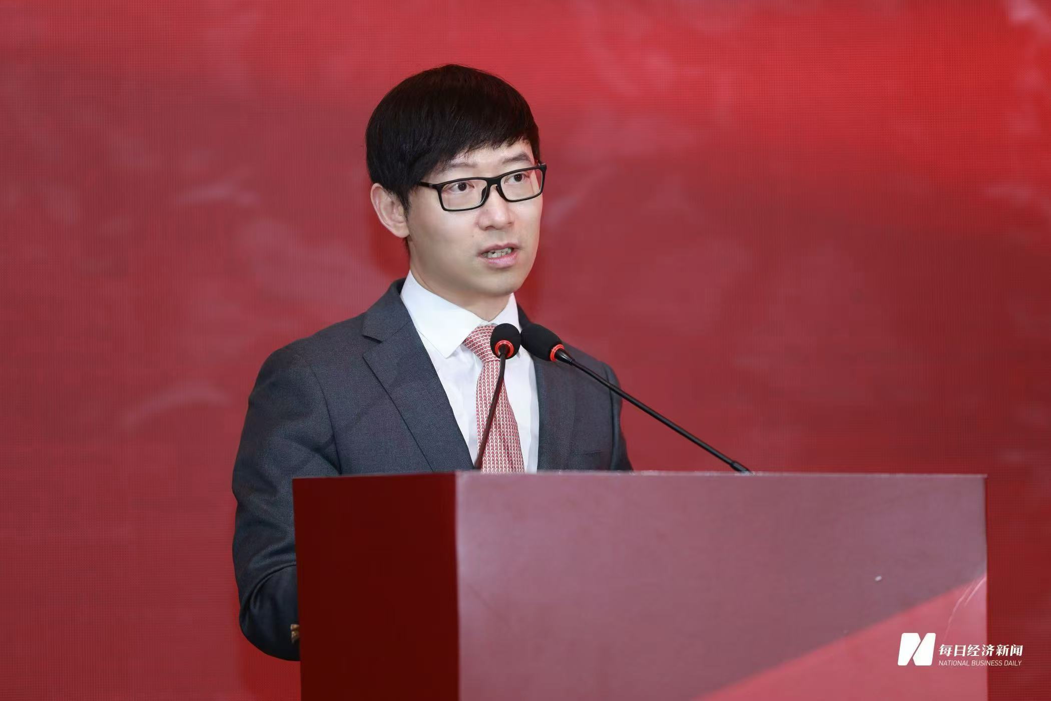 长江证券总裁刘元瑞：循新而行向质以进