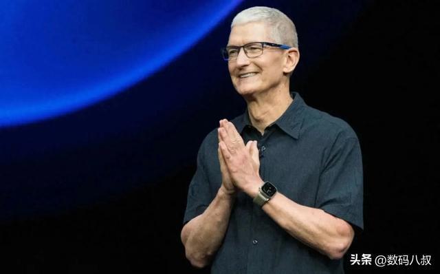 库克总年薪又增长了16%2024年总薪酬达到7461万美元