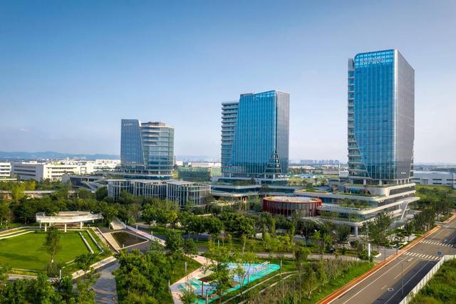 九游娱乐：目标千亿产业集群看四川成都新都高新区如何蓄势腾飞丨致敬2024四川经济影响力人物(图3)