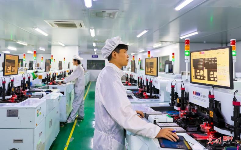 强信心促发展丨定调2024！从这四种关系领会中央经济工作会议