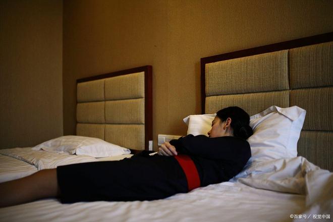 九游娱乐：资本游戏：经济型酒店为何一夜之间消失？