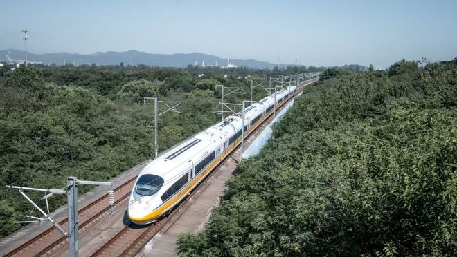 雅万高铁亏惨了？印尼求中国延期还债运营两年暴露高铁商业痛点(图9)