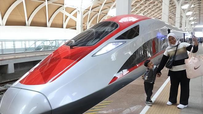 雅万高铁亏惨了？印尼求中国延期还债运营两年暴露高铁商业痛点(图12)