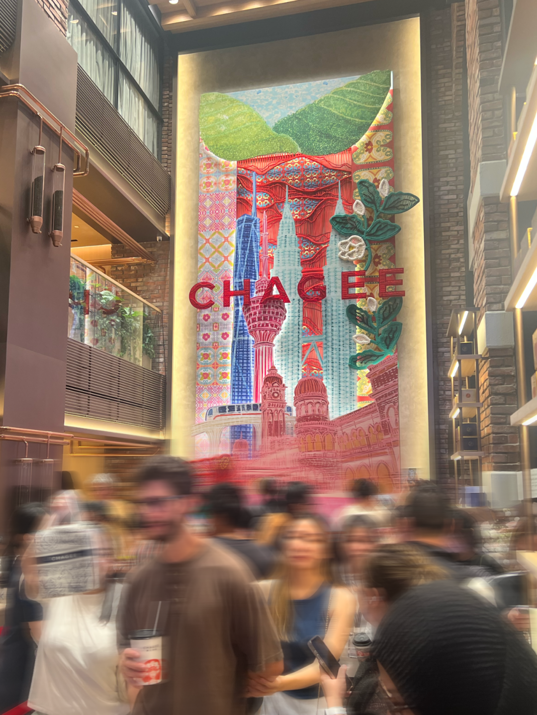 新茶饮的下半场：深耕与出海