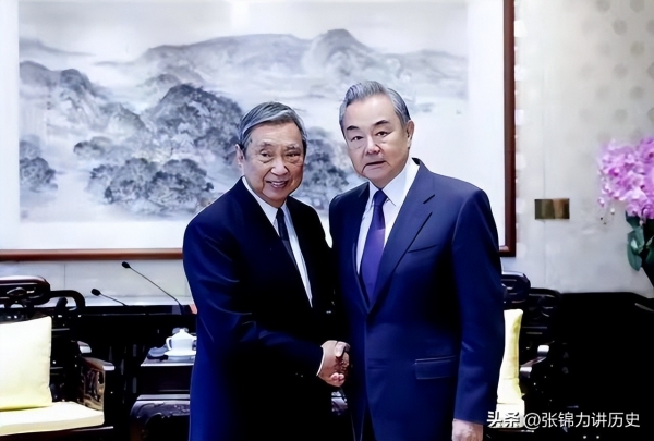 中国全面断供开始高市请出日本八旬老将访华中方已读未答应(图3)