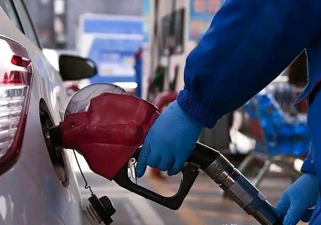 油车车主终于熬出头！油价开启下行模式未来长期走弱已成趋势(图8)